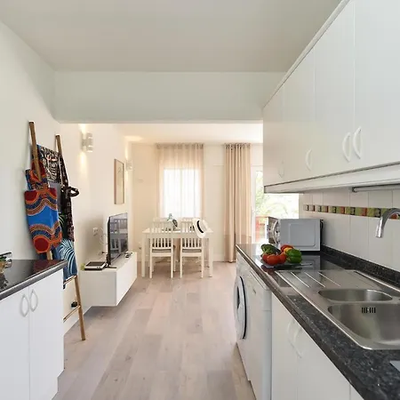 Rocas Rojas Tatil Evi *