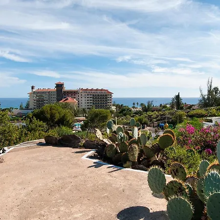 Rocas Rojas Tatil Evi San Agustín