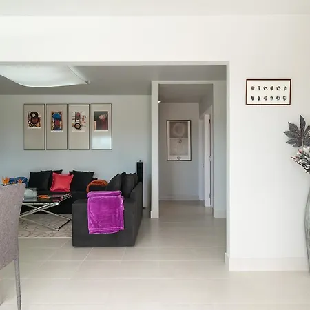 Rocas Rojas Tatil Evi San Agustín